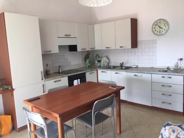 Ermes Apartment Levanto Bagian luar foto