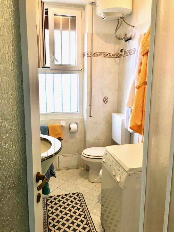 Ermes Apartment Levanto Bagian luar foto