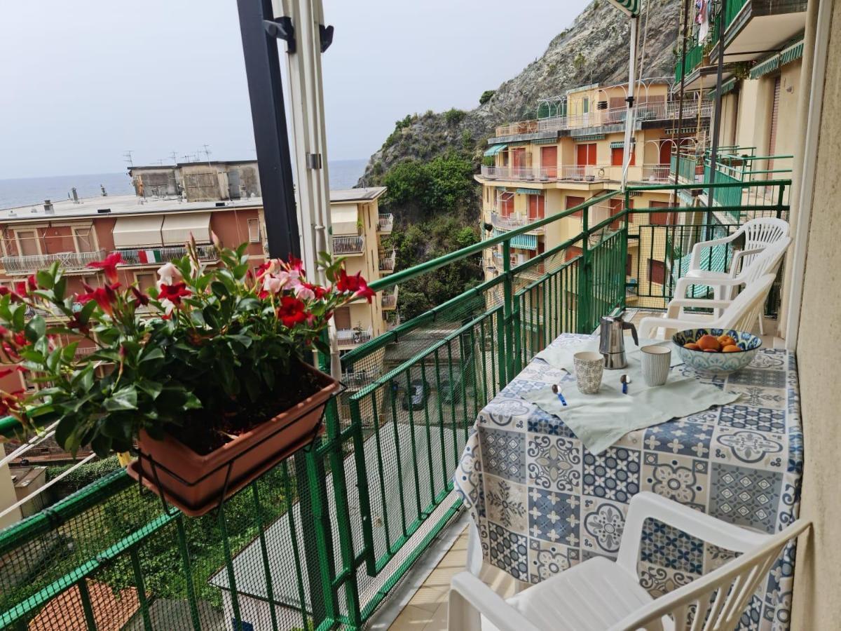 Ermes Apartment Levanto Bagian luar foto